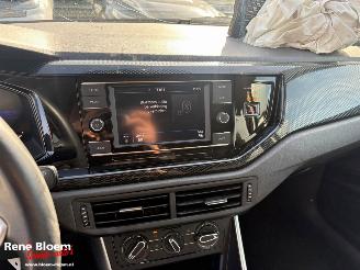 Volkswagen Polo 1.0 TSI Life picture 18