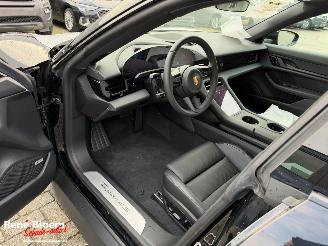 Porsche Taycan 4S Full Option picture 16