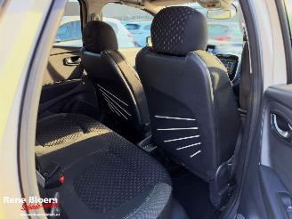Renault Captur 1.3 TCE Intens 131pk picture 13