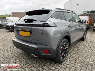 Vaurioauto  passenger cars Peugeot 2008 1.2 Hybrid 136 Allure Automaat 2024/5