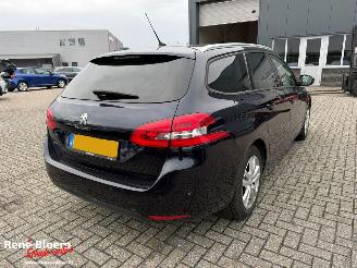 Peugeot 308 1.2 Puretech Executive picture 4