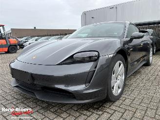 Coche accidentado Porsche Taycan 79kwh Full Option Bose sound 2026/10