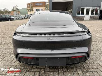 Porsche Taycan 79kwh Full Option Bose sound picture 3