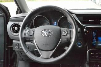 Toyota Auris Toyota Auris Hybrid Edition-S+ KLIMA TEMP SITZH NAVVORB picture 8
