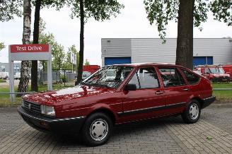 Volkswagen Passat 1.6 CL Inj NETTE STAAT!, Trekhaak, HISTORIE! picture 2