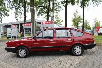 Volkswagen Passat 1.6 CL Inj NETTE STAAT!, Trekhaak, HISTORIE! picture 3
