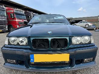 BMW 3-serie cabrio 320i 150pk exe M-Sport individual - hardtop - 17 inch bbs breedset - verlaagd - clima - leer - boston grün picture 3