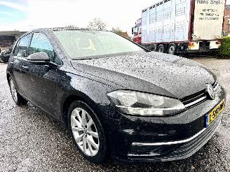Volkswagen Golf 1.5 TSI 150pk dsg aut Highline - 67dkm - facelift - front assist - acc - camera - clima - cruise - sportint + stoelverw - 5drs picture 4