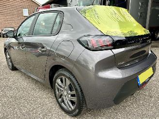 Peugeot 208 1.2 PureTech 75pk Active Pack 5drs - nap - navi - led - airco - cruise - pdc - line assist - lmv - Apple CarPlay + Android picture 7