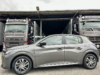 Coche accidentado Peugeot 208 1.2 PureTech 75pk Active Pack 5drs - nap - navi - led - airco - cruise - pdc - line assist - lmv - Apple CarPlay + Android 2022/9