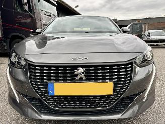 Peugeot 208 1.2 PureTech 75pk Active Pack 5drs - nap - navi - led - airco - cruise - pdc - line assist - lmv - Apple CarPlay + Android picture 3