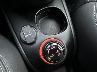 Fiat Panda 0.9TwinAir Turbo 4x4 Cross 6-bak - nap - clima - elektr pakket - lmv - privacy glass - led - trekhaak picture 19