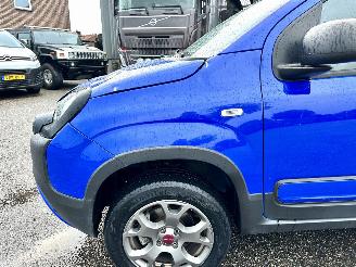 Fiat Panda 0.9TwinAir Turbo 4x4 Cross 6-bak - nap - clima - elektr pakket - lmv - privacy glass - led - trekhaak picture 73