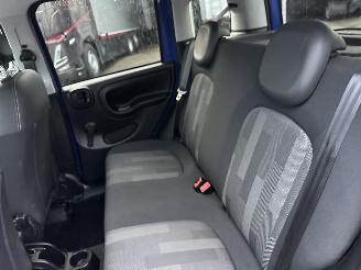 Fiat Panda 0.9TwinAir Turbo 4x4 Cross 6-bak - nap - clima - elektr pakket - lmv - privacy glass - led - trekhaak picture 52