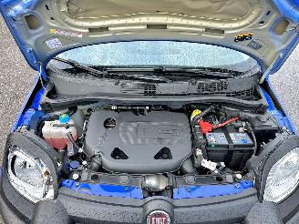 Fiat Panda 0.9TwinAir Turbo 4x4 Cross 6-bak - nap - clima - elektr pakket - lmv - privacy glass - led - trekhaak picture 62