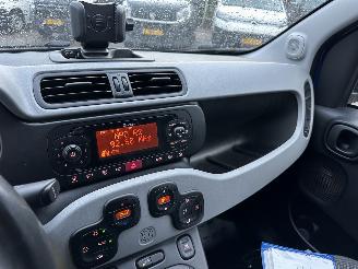 Fiat Panda 0.9TwinAir Turbo 4x4 Cross 6-bak - nap - clima - elektr pakket - lmv - privacy glass - led - trekhaak picture 23