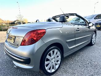 Peugeot 207 CC 1.6 VTi 120pk automaat Roland Garros - nap - clima - cruise - pdc - bi color leer - 4x nieuwe banden picture 6
