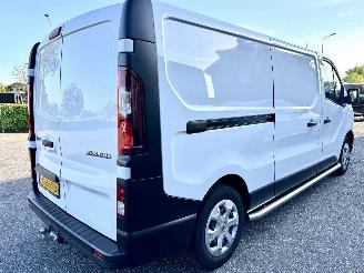Renault Trafic Gereserveerd 2.0 dCi 120pk 6-bak T29 L2/H1 Bns - 3pers - facelift - 34dkm - pdc - trekh - navi - airco - cruise - aux - usb picture 5
