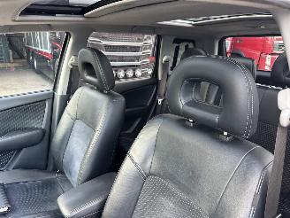 Mitsubishi Outlander 2.0 Turbo 201pk 4WD - uniek - 2x schuifdak - airco - leer + alcantara + stoelverw - privacy glass - rijdbaar picture 48