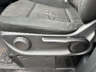 Mercedes Vito gereserveerd 116 CDI 163pk 6-bak Lang - 3Pers - euro.6 - airco - cruise - elektr pakket - radio + aux + usb - volledig rijdbaar picture 40