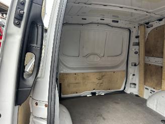 Mercedes Vito gereserveerd 116 CDI 163pk 6-bak Lang - 3Pers - euro.6 - airco - cruise - elektr pakket - radio + aux + usb - volledig rijdbaar picture 49
