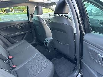 Seat Leon 1.4 TSI 140pk 6-bak FR Bus 5drs - pano - nap - navi - half leer - stoelverw - sportonderstel - 18 inch lmv picture 44