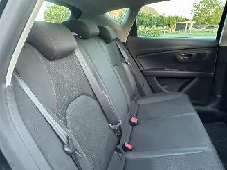 Seat Leon 1.4 TSI 140pk 6-bak FR Bus 5drs - pano - nap - navi - half leer - stoelverw - sportonderstel - 18 inch lmv picture 45