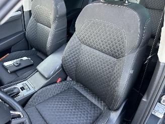 Skoda Superb 1.6 TDI 120pk dsg aut + f1 Style Bus - pano - nap - xenon - rest bpm 1300 - keyless - front + side + line assist - elektr klep picture 60