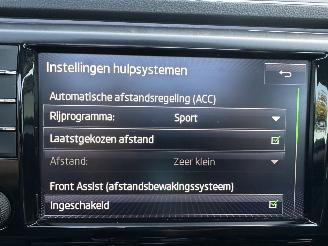 Skoda Superb 1.6 TDI 120pk dsg aut + f1 Style Bus - pano - nap - xenon - rest bpm 1300 - keyless - front + side + line assist - elektr klep picture 16
