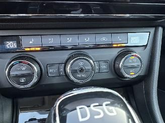 Skoda Superb 1.6 TDI 120pk dsg aut + f1 Style Bus - pano - nap - xenon - rest bpm 1300 - keyless - front + side + line assist - elektr klep picture 50