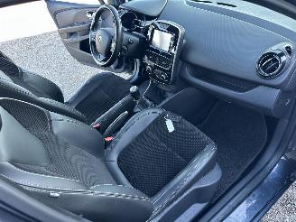 Renault Clio gereserveerd 0.9 TCe Turbo 90pk Intens 5drs - nap - clima - camera - navi - aux - usb - pdc v+a - keyless entry + start picture 14