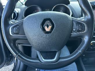 Renault Clio gereserveerd 0.9 TCe Turbo 90pk Intens 5drs - nap - clima - camera - navi - aux - usb - pdc v+a - keyless entry + start picture 30