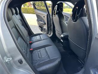 Nissan Juke Gereserveerd 1.0 DIG-T 114pk 7-traps aut + f1 N-Design - 360cam - bose - leer - front + line + side assist - keyless picture 80