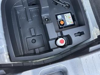 Nissan Juke Gereserveerd 1.0 DIG-T 114pk 7-traps aut + f1 N-Design - 360cam - bose - leer - front + line + side assist - keyless picture 81