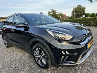 Kia Niro 1.6 GDi Hybrid 119pk aut + f1 DynamicLine - 63dkm nap - navi - cruise - front + line assist - half leer picture 3