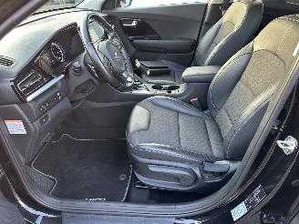 Kia Niro 1.6 GDi Hybrid 119pk aut + f1 DynamicLine - 63dkm nap - navi - cruise - front + line assist - half leer picture 47