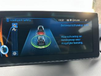 BMW i3 gereserveerd Comf Ad 94Ah 33kwh 170pk aut - pano - nap - harman/kardon - keyless -navi - cam - front + line assist - 19 inch - carbon picture 22