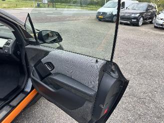 BMW i3 gereserveerd Comf Ad 94Ah 33kwh 170pk aut - pano - nap - harman/kardon - keyless -navi - cam - front + line assist - 19 inch - carbon picture 62