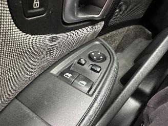 BMW i3 gereserveerd Comf Ad 94Ah 33kwh 170pk aut - pano - nap - harman/kardon - keyless -navi - cam - front + line assist - 19 inch - carbon picture 39