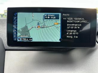BMW i3 gereserveerd Comf Ad 94Ah 33kwh 170pk aut - pano - nap - harman/kardon - keyless -navi - cam - front + line assist - 19 inch - carbon picture 49