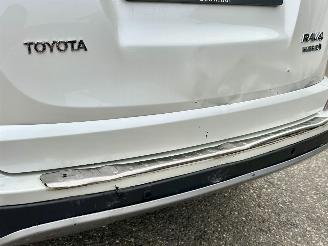 Toyota Rav-4 Gereserveerd 2.5 Hybrid AWD 171pk aut Executive - xenon - 360cam - leer - memory - line + side + front assist - elektr klep - stuurverw picture 16