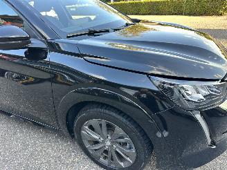 Peugeot e-208 EV 50kwh 136pk aut Active Pack - 57dkm nap - line assist - navi - pdc - lmv - stoelverw - airco - cruise - carplay picture 79