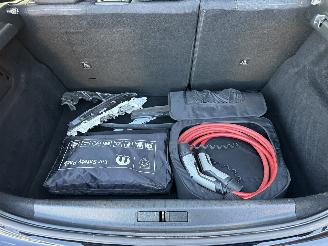 Peugeot e-208 EV 50kwh 136pk aut Active Pack - 57dkm nap - line assist - navi - pdc - lmv - stoelverw - airco - cruise - carplay picture 10