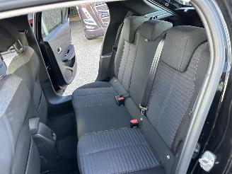 Peugeot e-208 EV 50kwh 136pk aut Active Pack - 57dkm nap - line assist - navi - pdc - lmv - stoelverw - airco - cruise - carplay picture 21