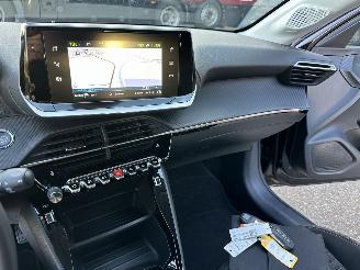 Peugeot e-208 EV 50kwh 136pk aut Active Pack - 57dkm nap - line assist - navi - pdc - lmv - stoelverw - airco - cruise - carplay picture 35