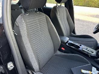 Peugeot e-208 EV 50kwh 136pk aut Active Pack - 57dkm nap - line assist - navi - pdc - lmv - stoelverw - airco - cruise - carplay picture 55