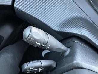 Peugeot e-208 EV 50kwh 136pk aut Active Pack - 57dkm nap - line assist - navi - pdc - lmv - stoelverw - airco - cruise - carplay picture 15