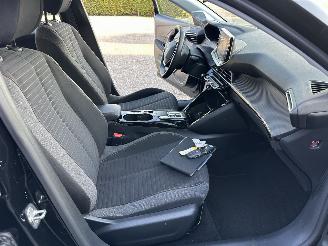 Peugeot e-208 EV 50kwh 136pk aut Active Pack - 57dkm nap - line assist - navi - pdc - lmv - stoelverw - airco - cruise - carplay picture 33
