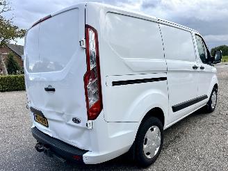 Ford Transit Custom 280 2.0 TDCI 131pk 6-traps aut L1/H1 Trend - line assist - nap - airco - cruise - trekh - pdc v+a picture 4