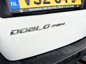 Fiat Doblo MAXI 1.6D 105pk 6-bak Mult-Jet L2/H1 - koel/vries combi - airco - cruise - pdc - trekh - licht + regensensor picture 55